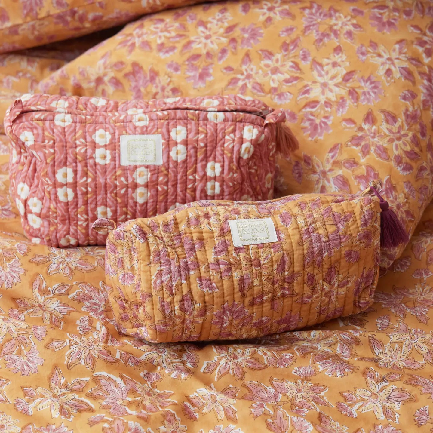 Necessär - Arya Tandoori
