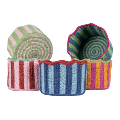 Tulip Basket Blueberry: Small